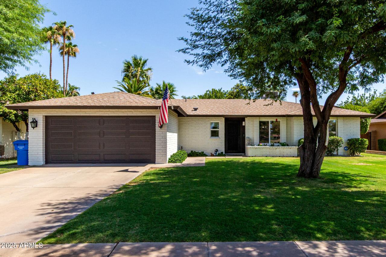 3795 W Surrey Ave., Phoenix, AZ 85029