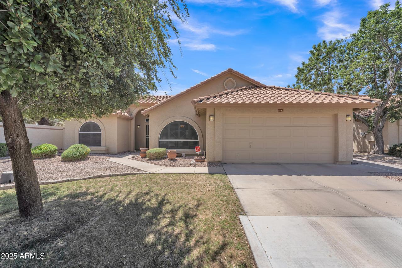 3882 S Hawthorn Dr., Chandler, AZ 85248