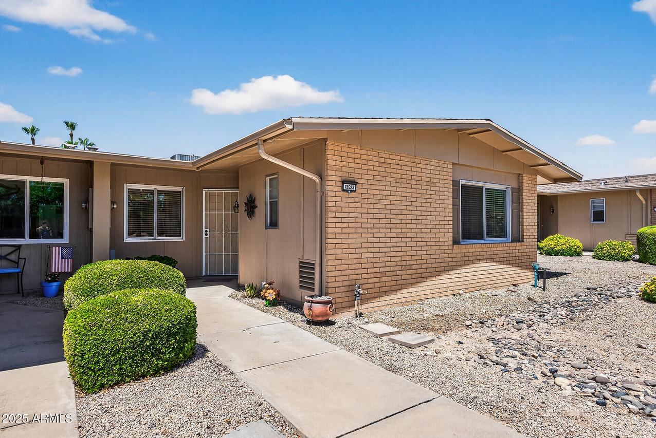 13523 W Prospect Dr., Sun City West, AZ 85375