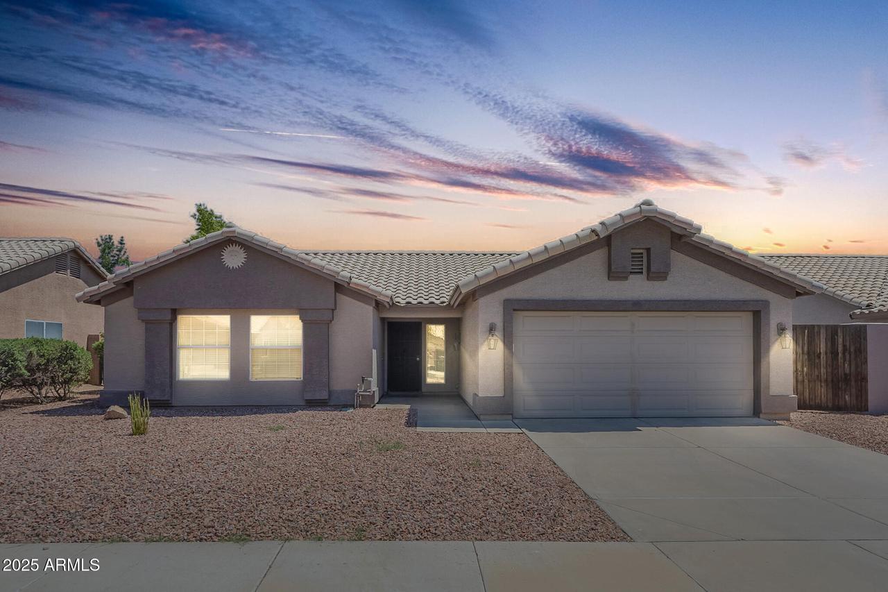 5919 W Blackhawk Dr., Glendale, AZ 85308