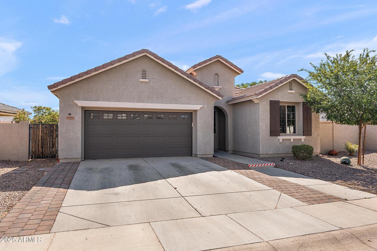 3326 N 31st St., Mesa, AZ 85213