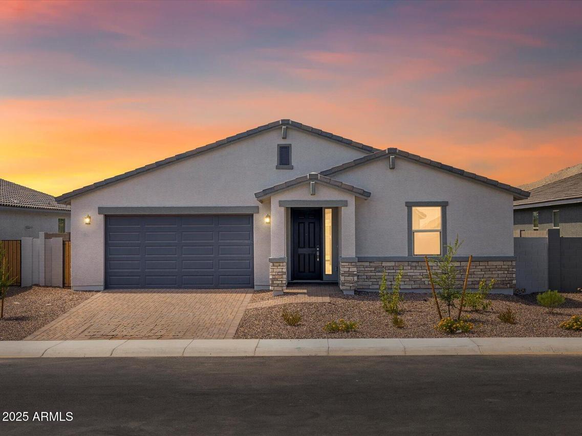 4811 W Hunter Tr., San Tan Valley, AZ 85144