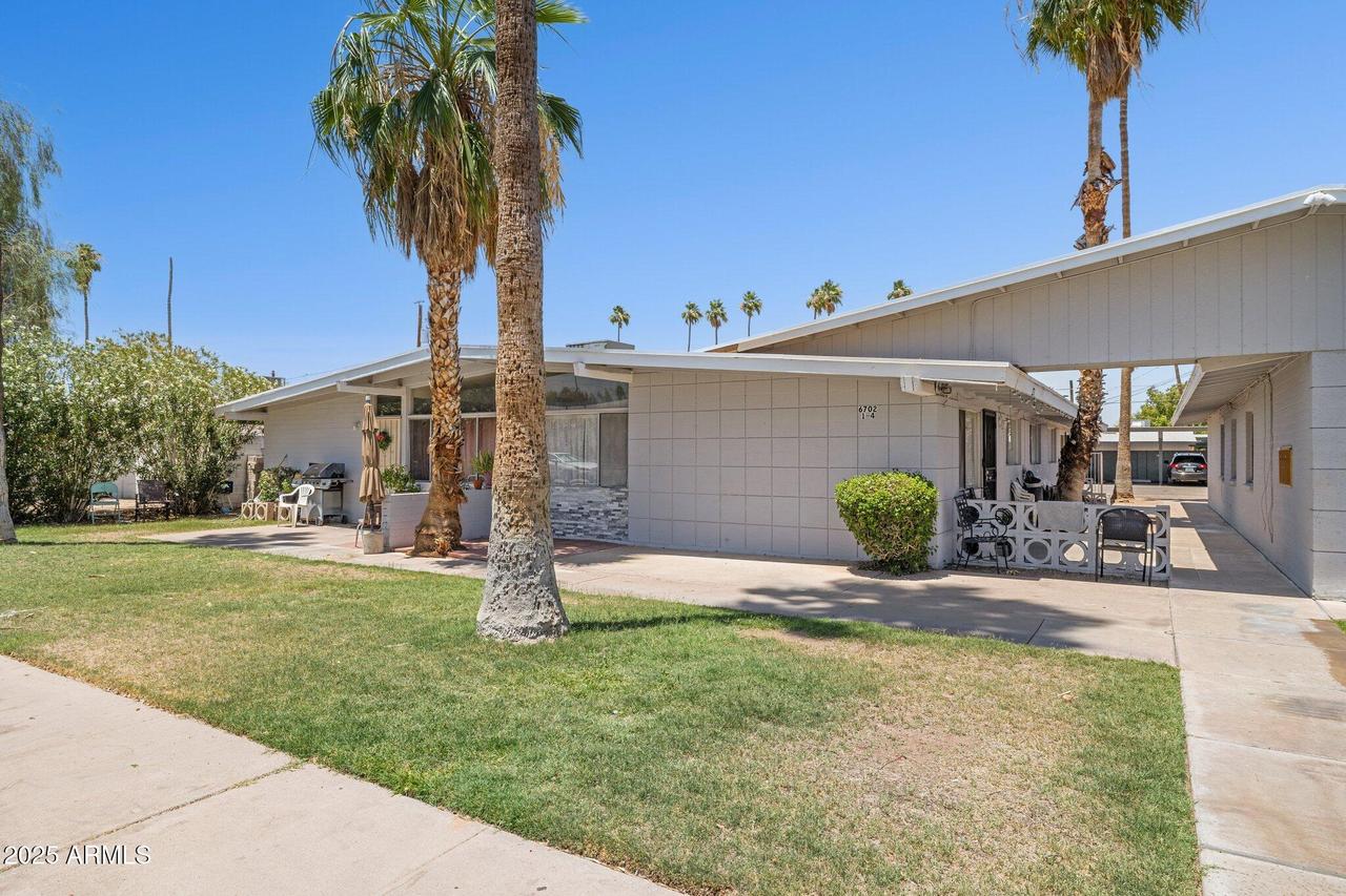 6702 E Earll Dr. #1, Scottsdale, AZ 85251