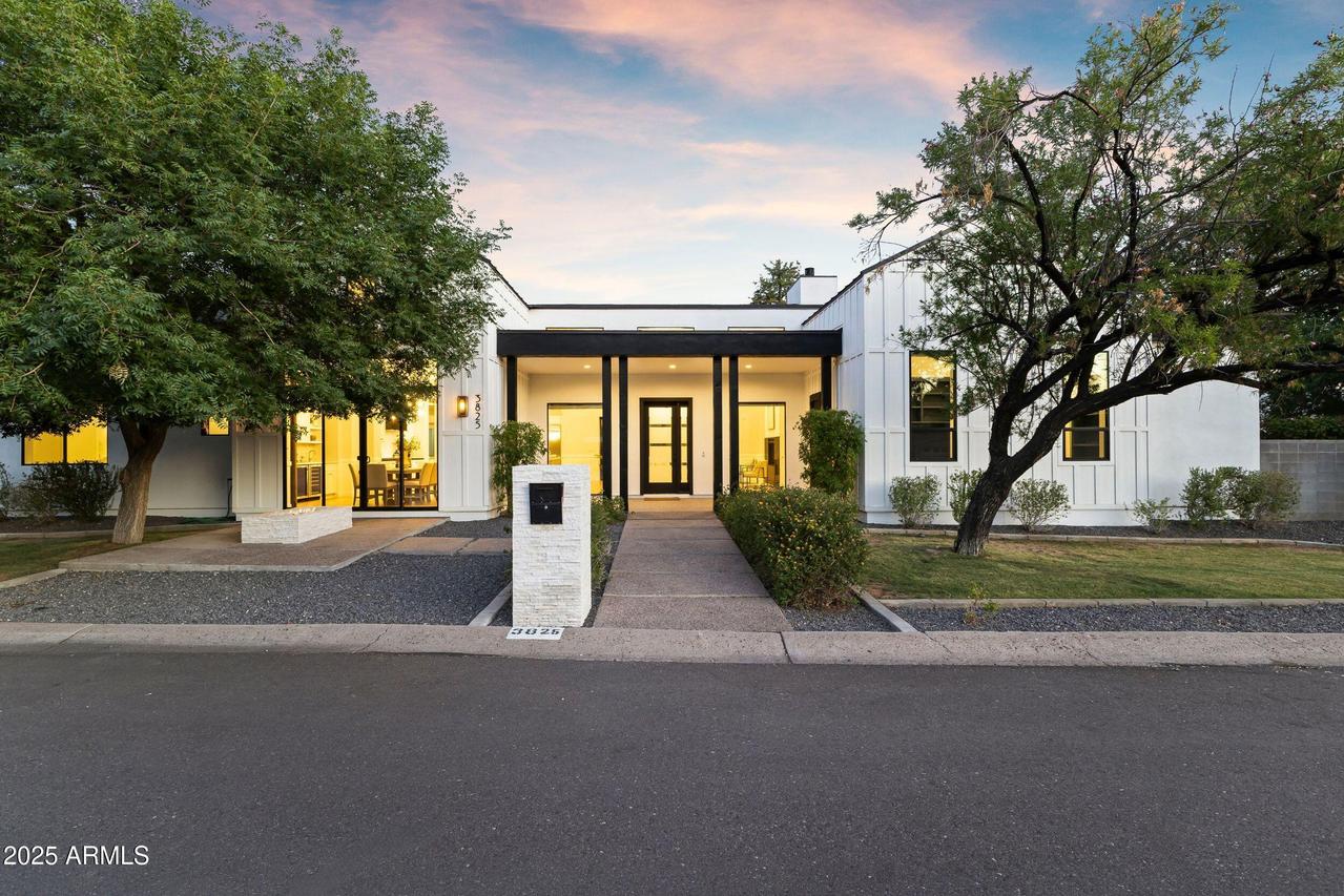 3825 E Coolidge St., Phoenix, AZ 85018