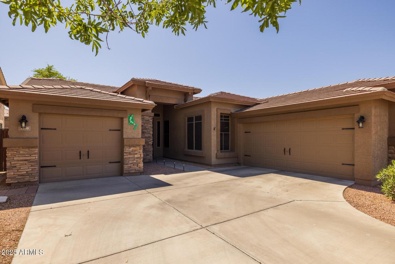 2990 N Pearl Ct., Casa Grande, AZ 85122