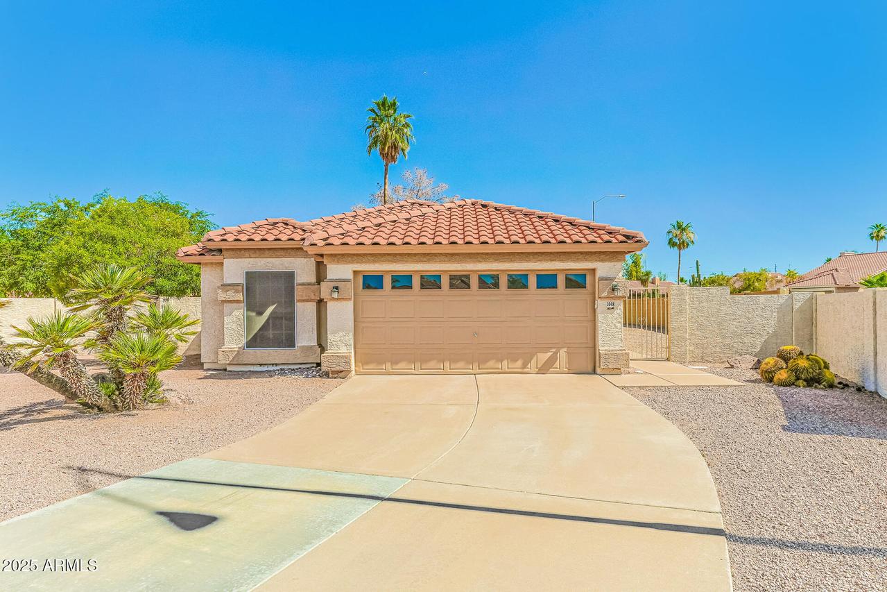 1048 N Arroya, Mesa, AZ 85205