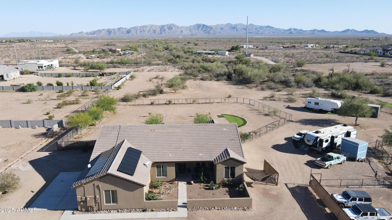 22519 W Mark Ln., Wittmann, AZ 85361