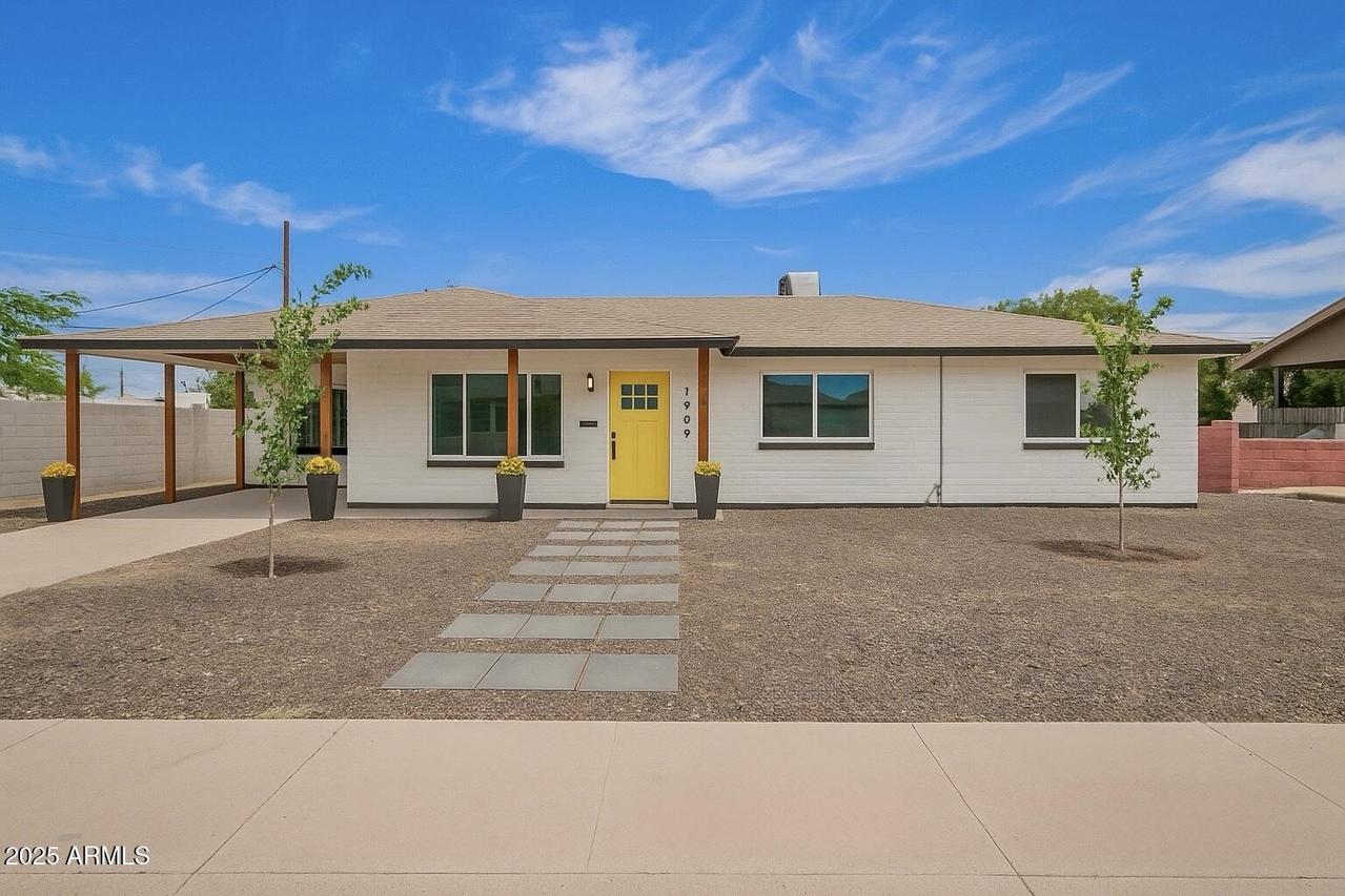 1909 N 74th St., Scottsdale, AZ 85257