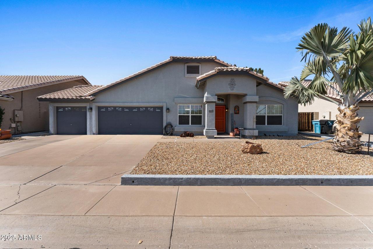 4326 W Whispering Wind Dr., Glendale, AZ 85310