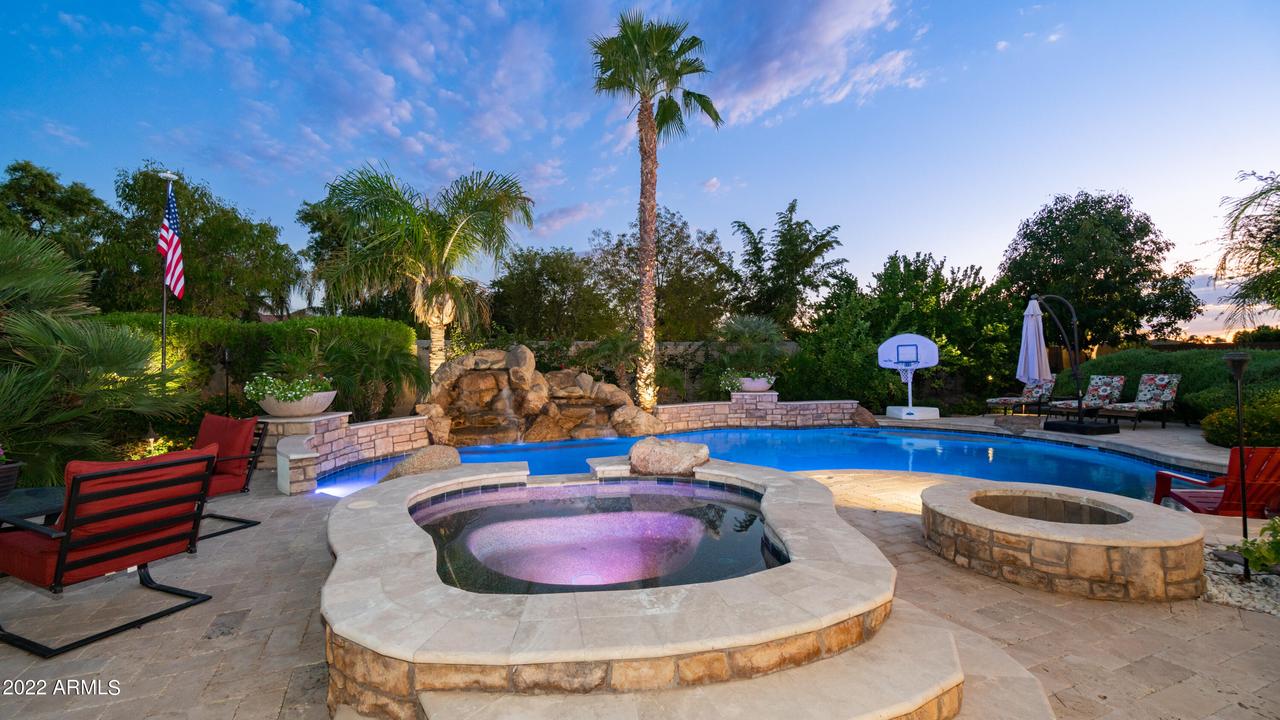 11307 E Elmhurst Dr., Chandler, AZ 85249