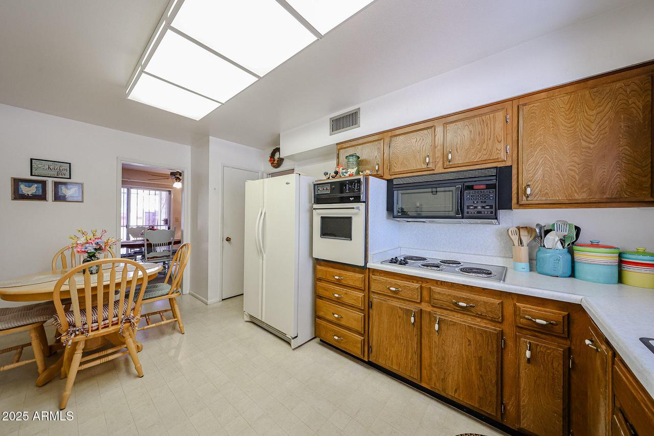 14202 N Purple Sage Ct., Sun City, AZ 85351