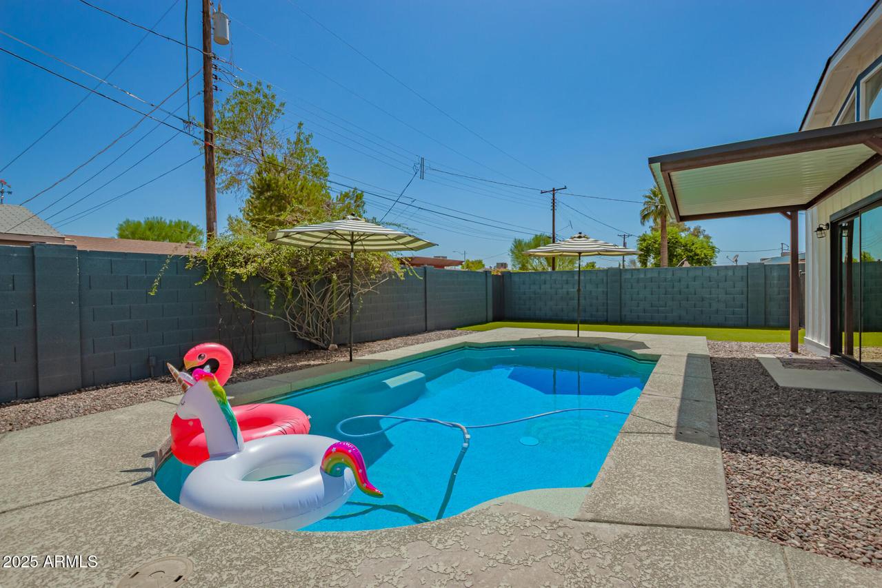 8155 E Columbus Ave., Scottsdale, AZ 85251