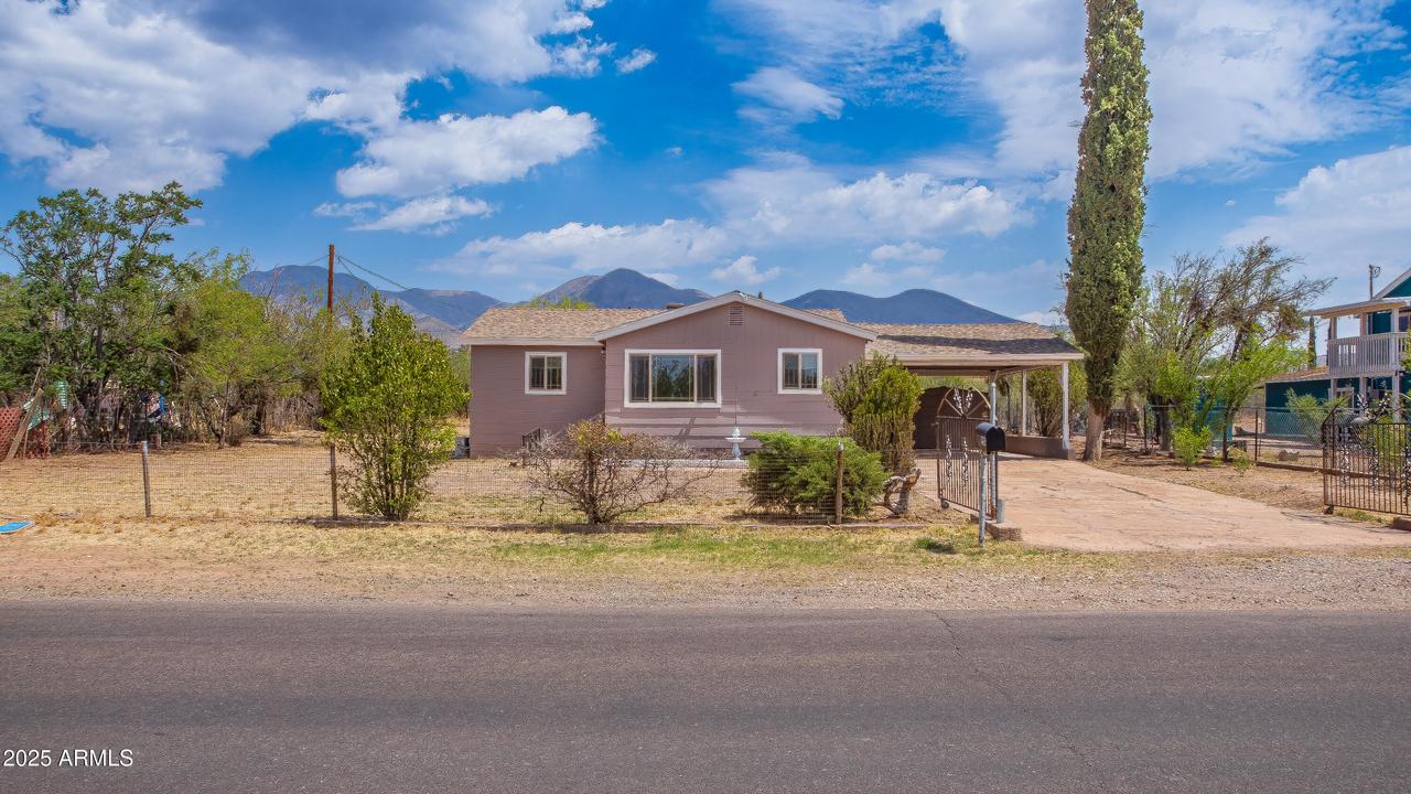 208 Hereford Rd., Bisbee, AZ 85603