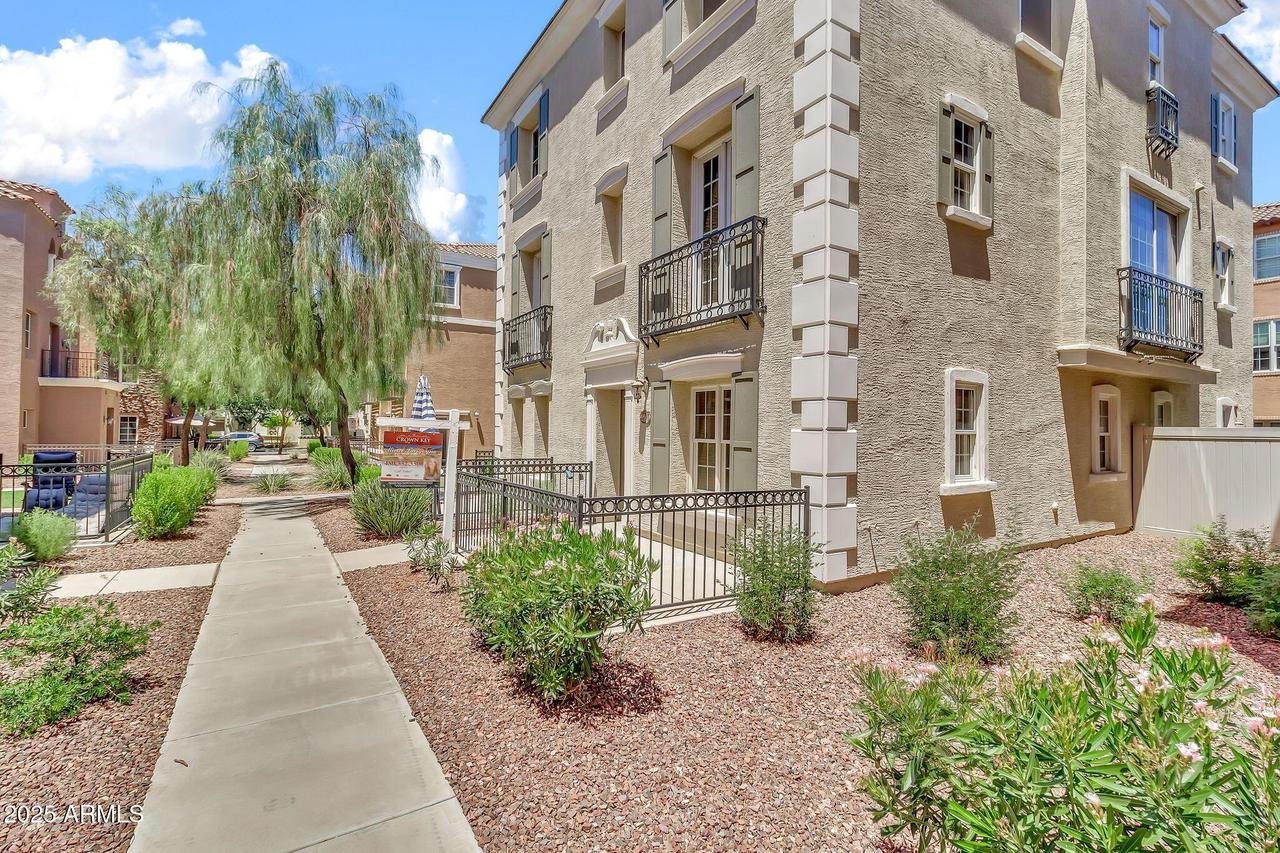 2790 S Alpine Dr., Gilbert, AZ 85295