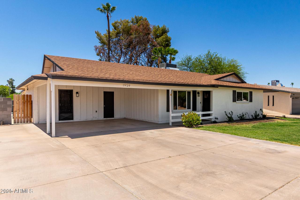 1959 E Orion St., Tempe, AZ 85283