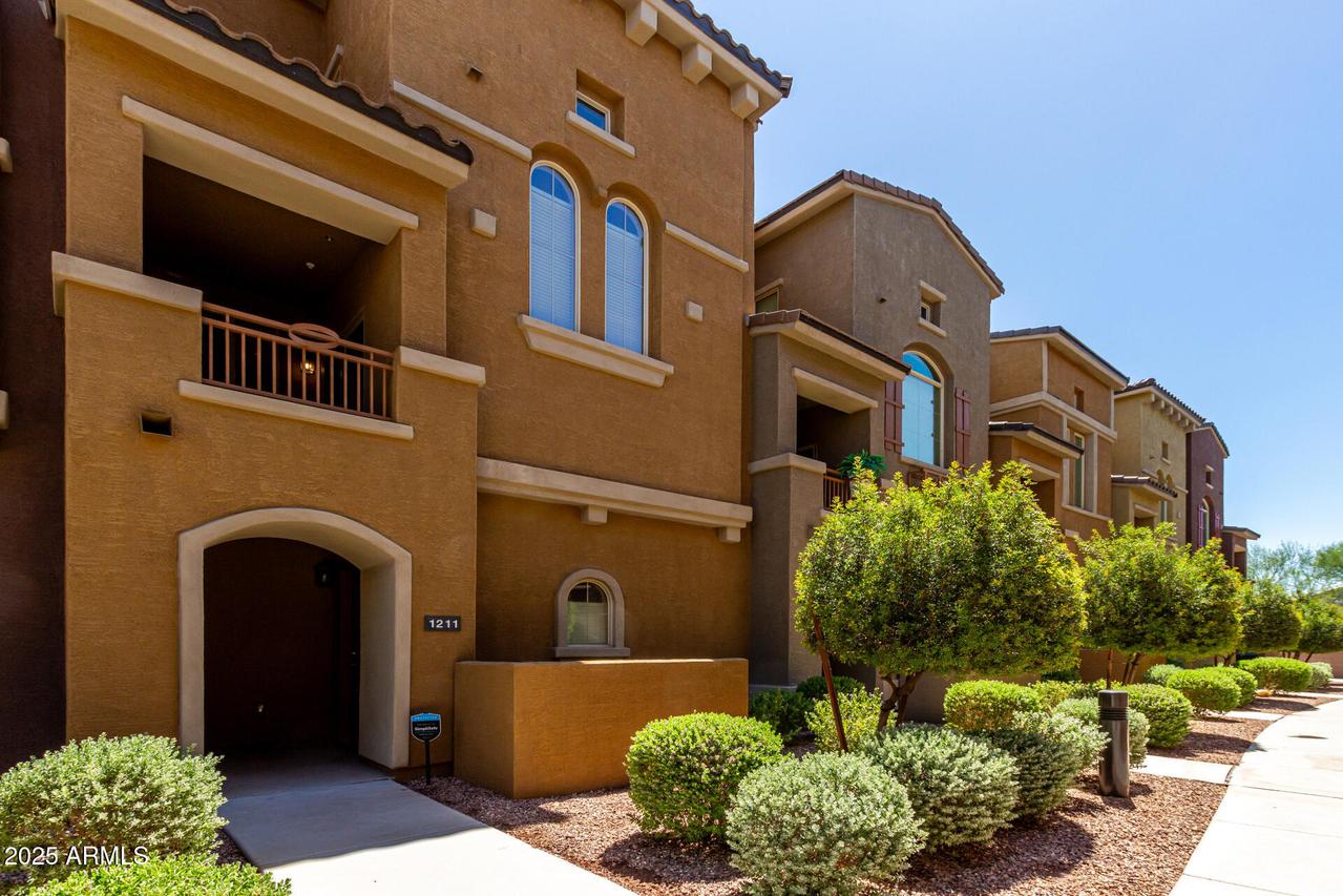 240 W Juniper Ave. #1211, Gilbert, AZ 85233