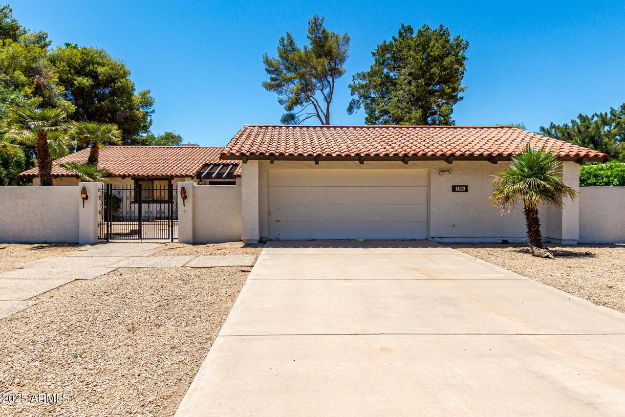 1108 N Oro Vista, Litchfield Park, AZ 85340
