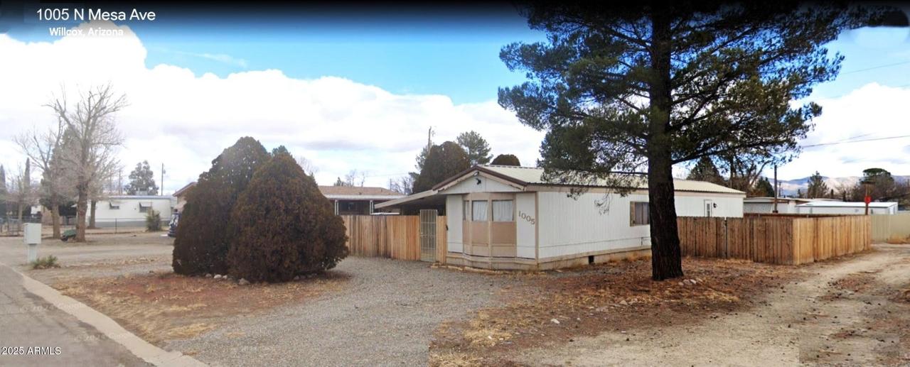 1005 N Mesa Ave., Willcox, AZ 85643