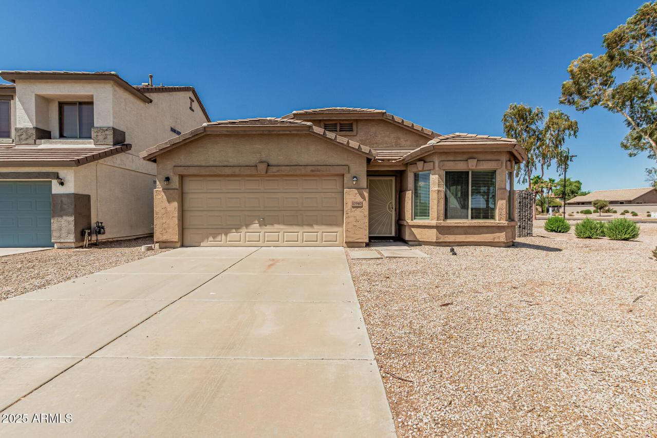 10940 E Wallflower Ln., Florence, AZ 85132