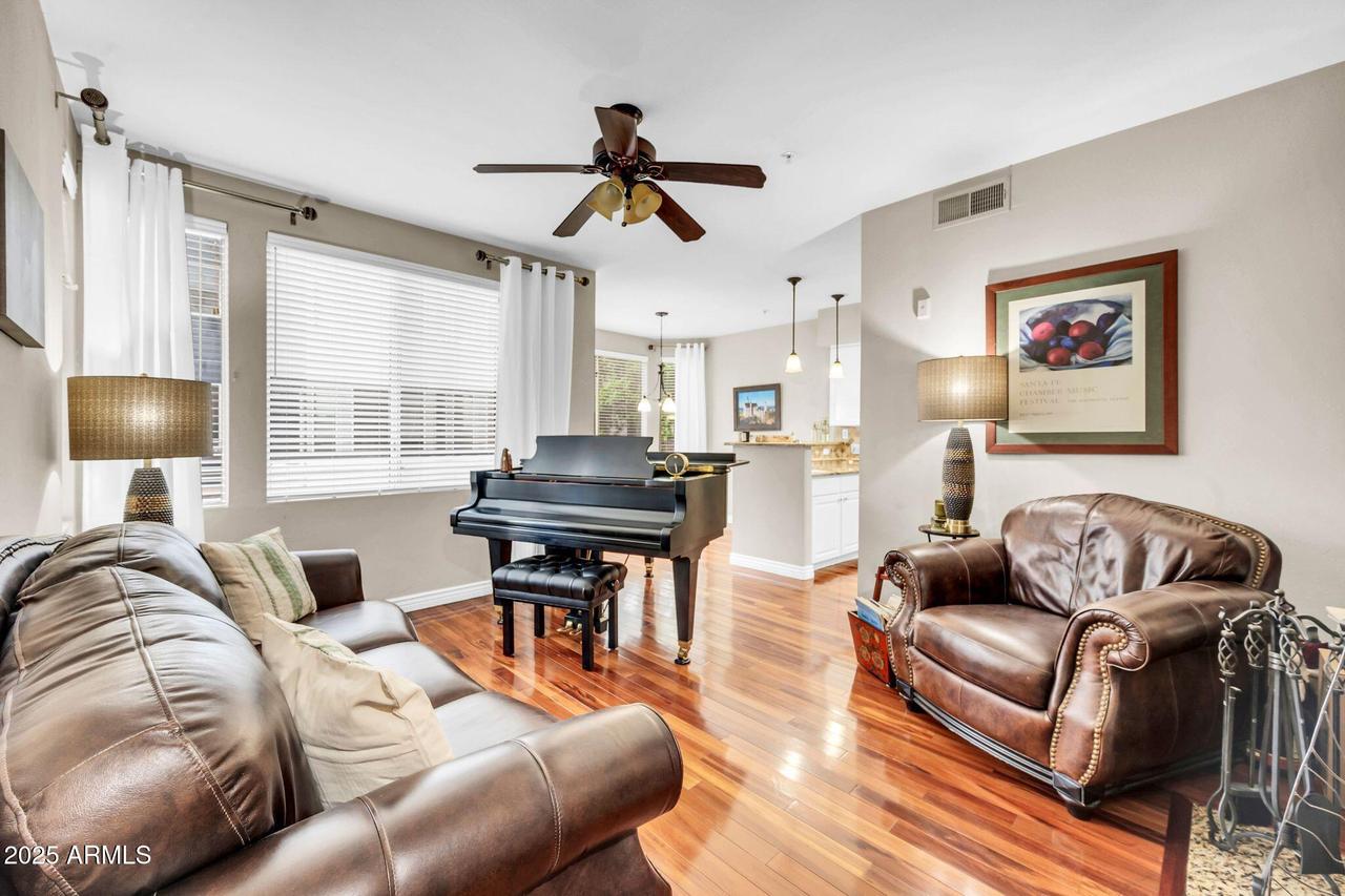 3633 N 3rd Ave. #2102, Phoenix, AZ 85013
