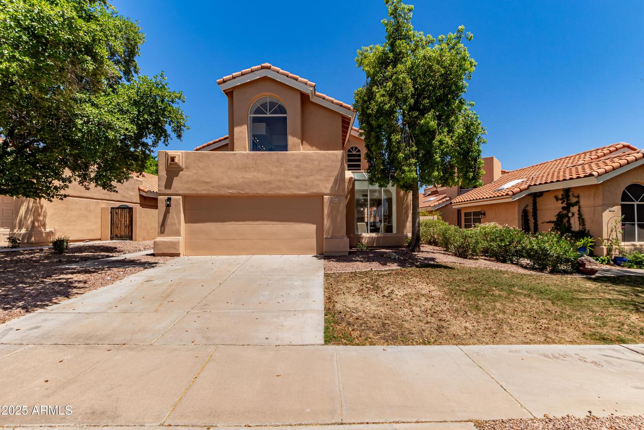 6439 E Redmont Dr., Mesa, AZ 85215