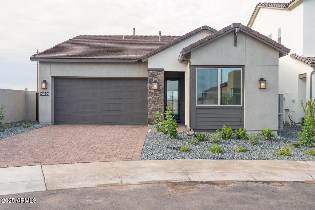 2179 E Mill Rd., San Tan Valley, AZ 85140