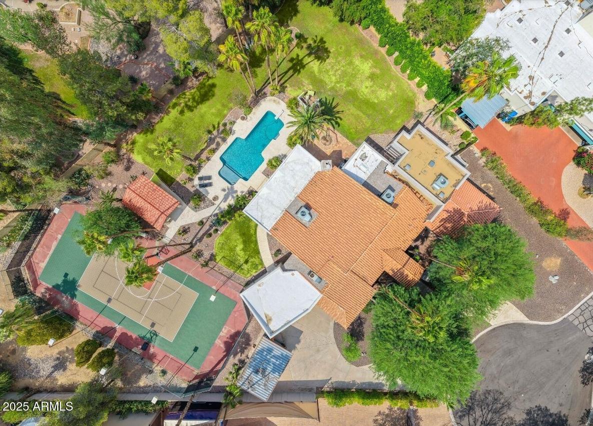 5540 E Mercer Ln., Scottsdale, AZ 85254