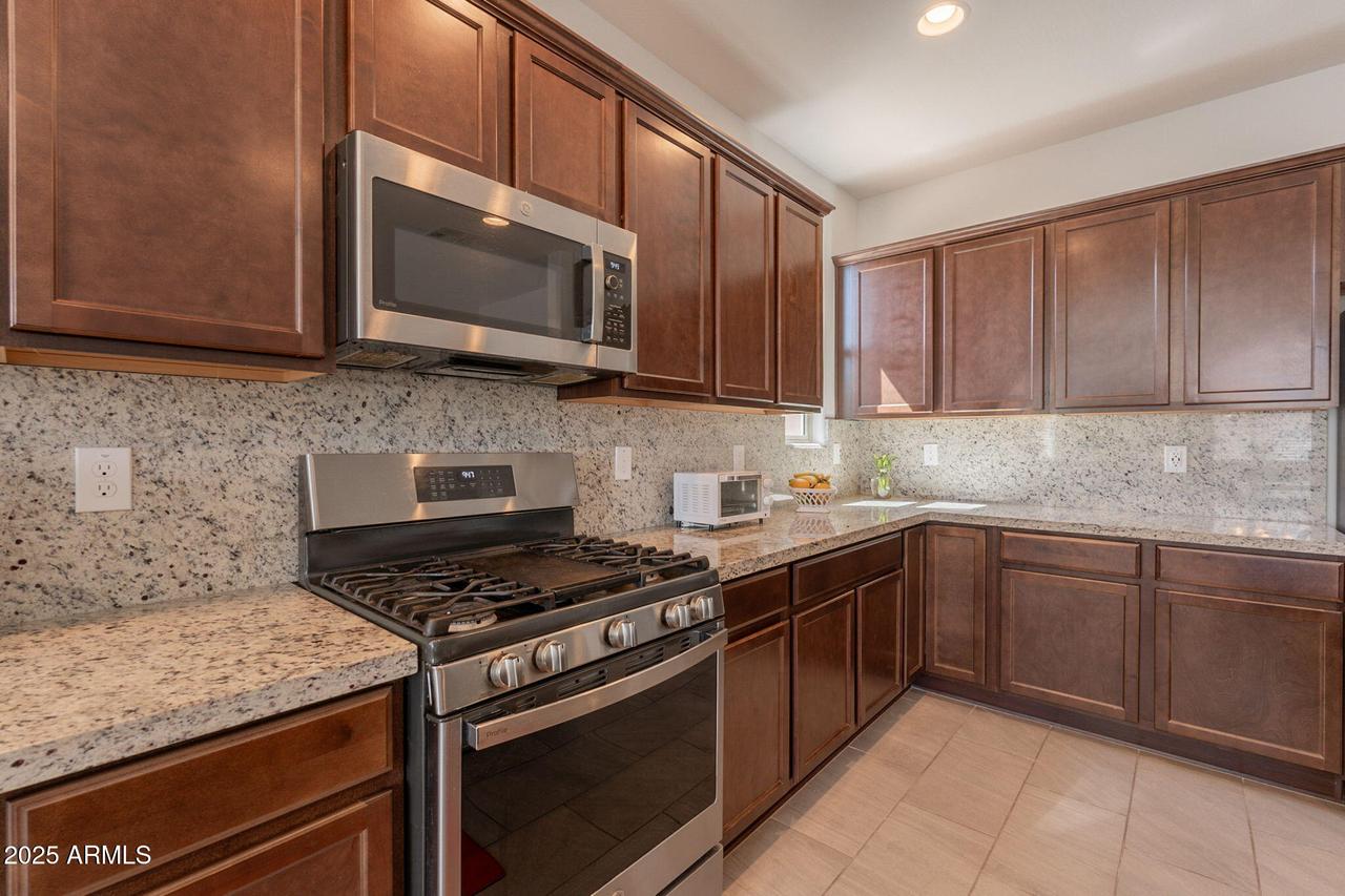 10348 E Tupelo Ave., Mesa, AZ 85212