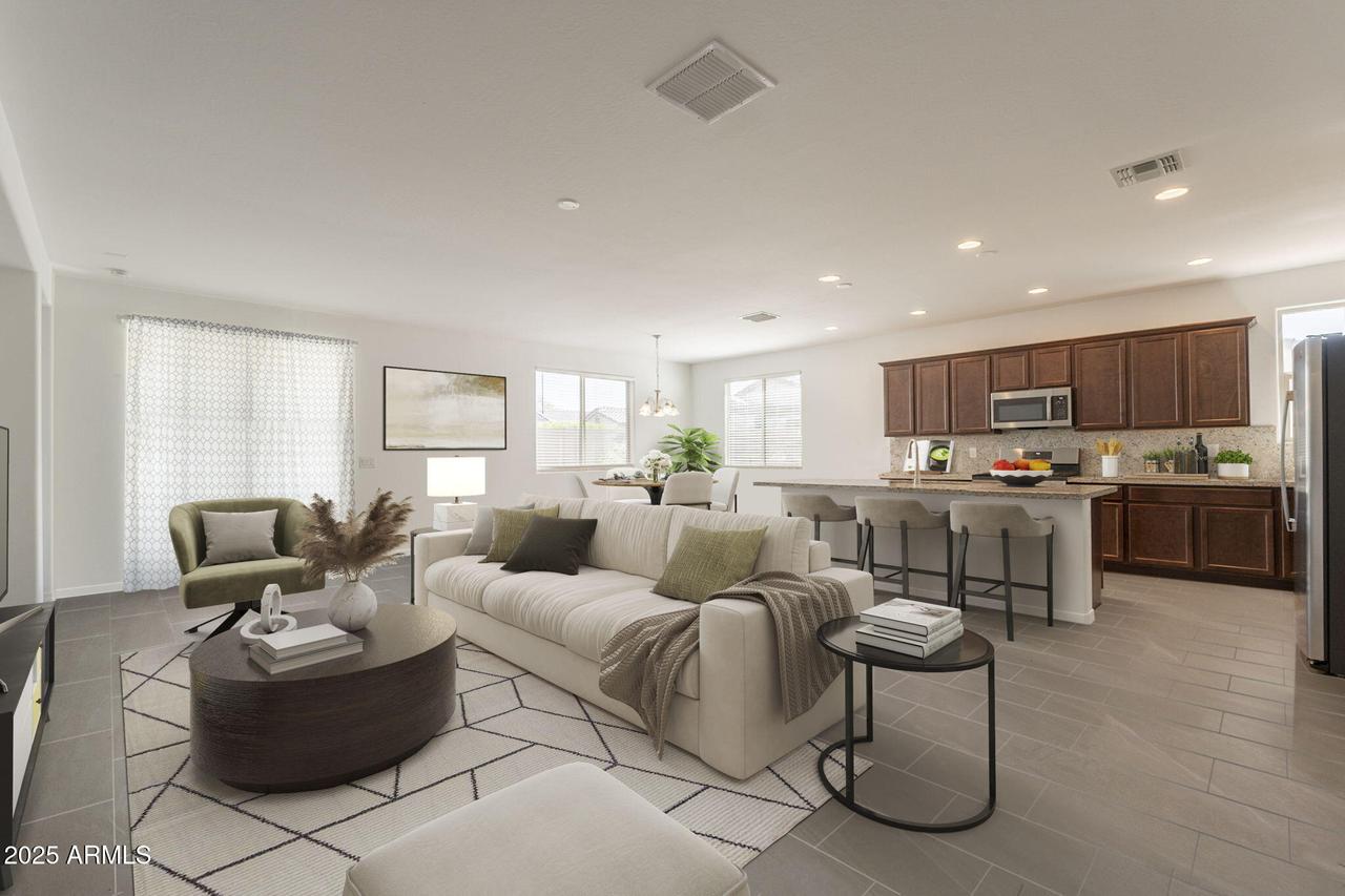 10348 E Tupelo Ave., Mesa, AZ 85212