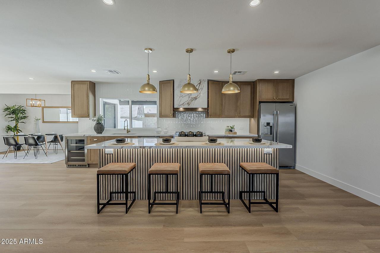 5028 W Shangri La Rd., Glendale, AZ 85304