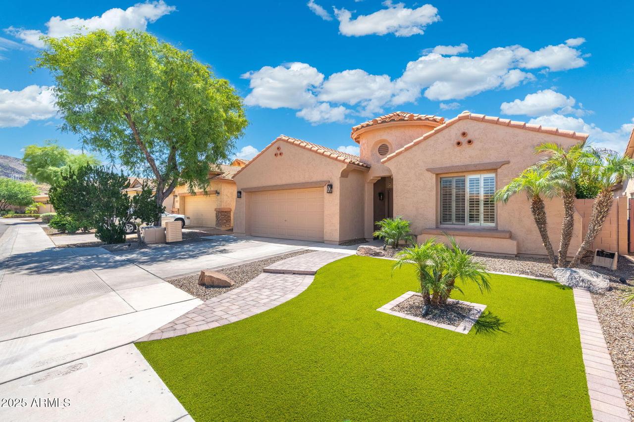 5123 W Redbird Rd., Phoenix, AZ 85083