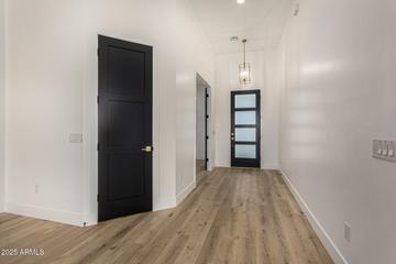 1297 W Lucky Ln., San Tan Valley, AZ 85144
