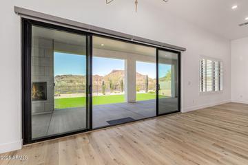 1297 W Lucky Ln., San Tan Valley, AZ 85144