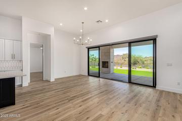 1297 W Lucky Ln., San Tan Valley, AZ 85144