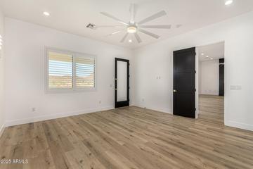 1297 W Lucky Ln., San Tan Valley, AZ 85144