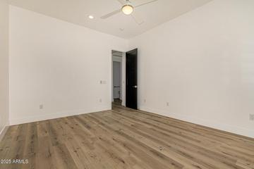 1297 W Lucky Ln., San Tan Valley, AZ 85144