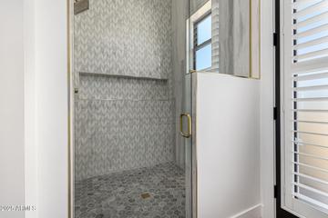 1297 W Lucky Ln., San Tan Valley, AZ 85144