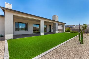 1297 W Lucky Ln., San Tan Valley, AZ 85144