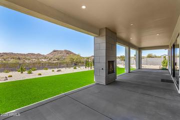 1297 W Lucky Ln., San Tan Valley, AZ 85144