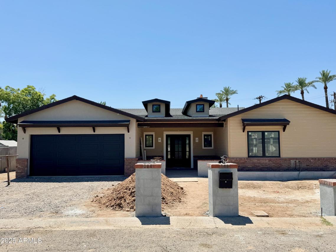3028 N 47th St., Phoenix, AZ 85018
