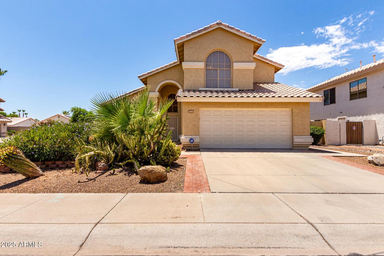 1403 W Goldfinch Way, Chandler, AZ 85286