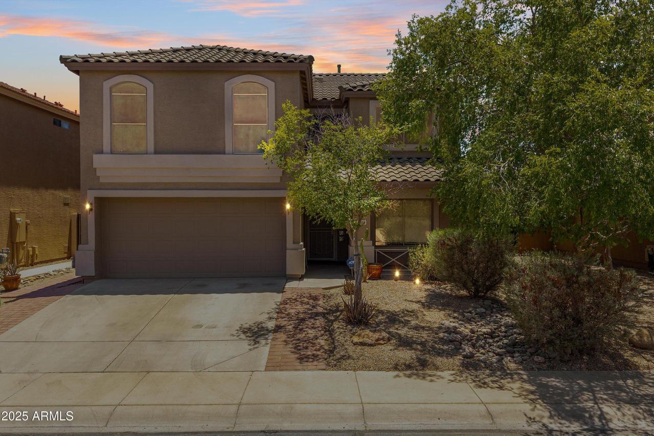 43813 W Rio Lobo Dr., Maricopa, AZ 85138