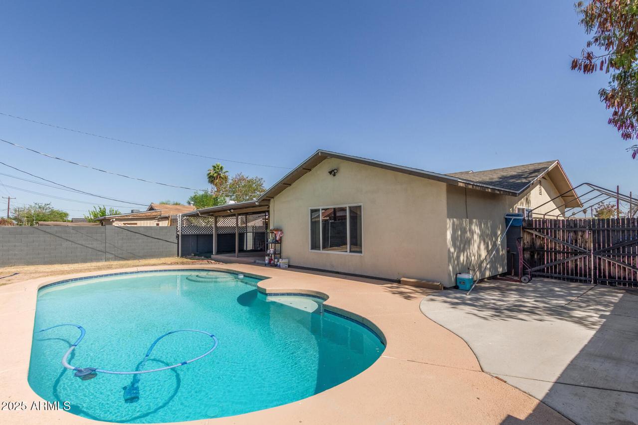 4238 W Krall St., Phoenix, AZ 85019