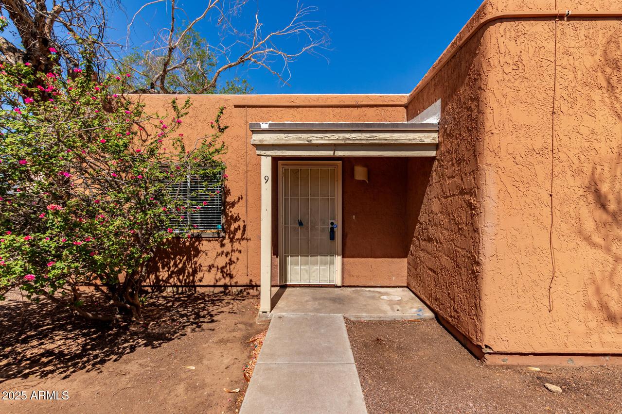 2846 N 46th Ave. #9, Phoenix, AZ 85035