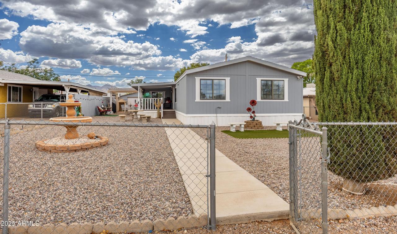 212 N 1st St., Sierra Vista, AZ 85635