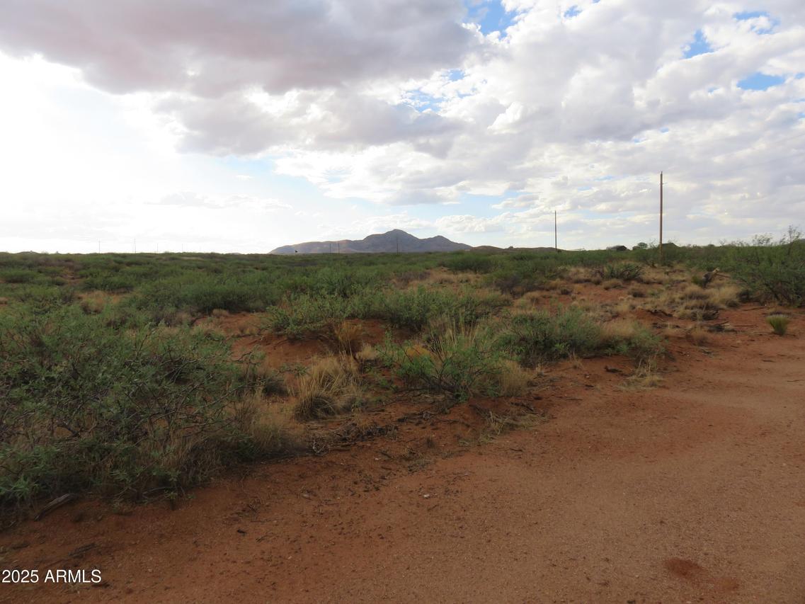 5995 W Buckskin Tr. #82, Elfrida, AZ 85610