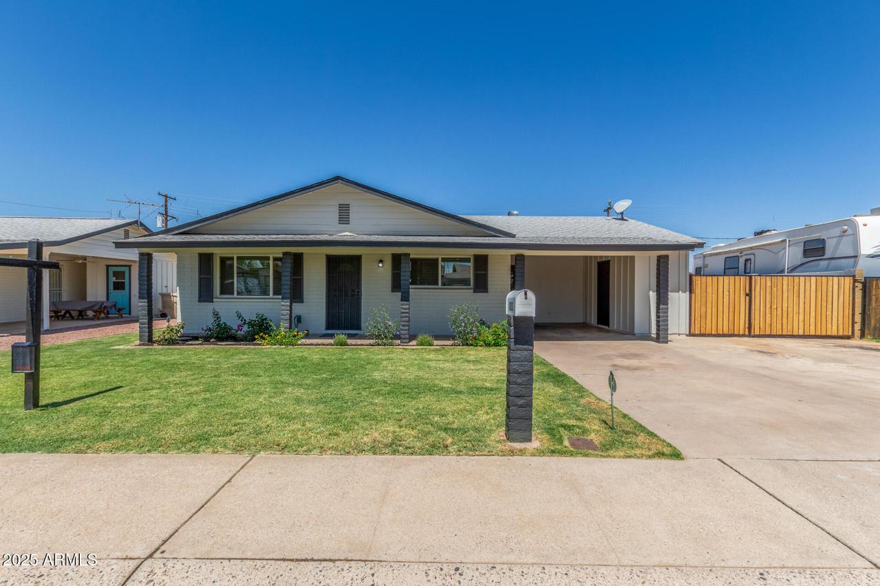 7022 N 76th Dr., Glendale, AZ 85303
