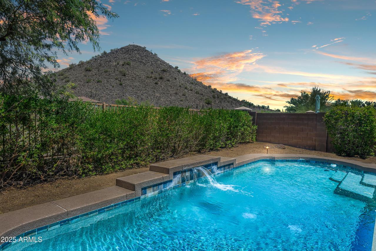 1812 E Parkside Ln., Phoenix, AZ 85024