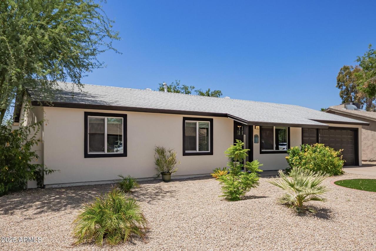 3839 E Friess Dr., Phoenix, AZ 85032