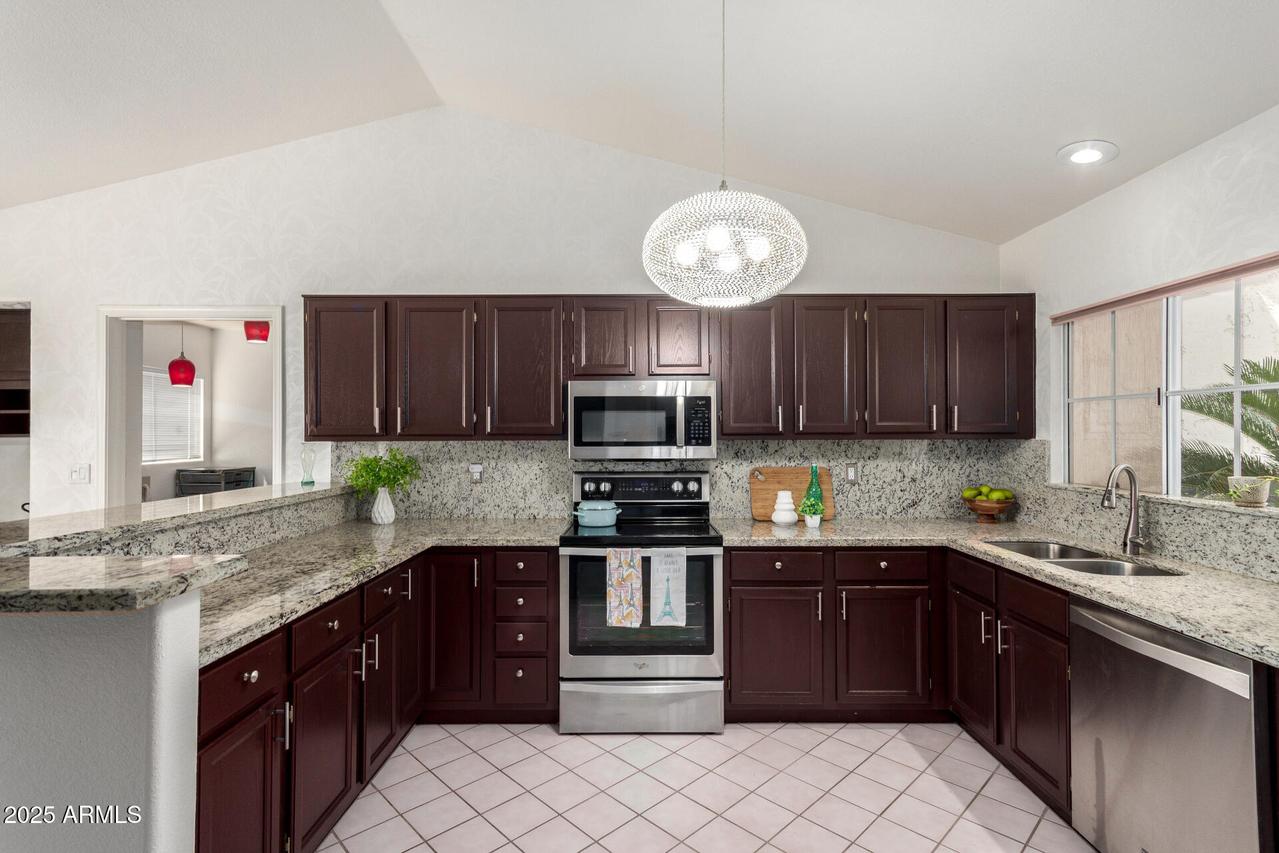17533 N Pima Tr., Surprise, AZ 85374